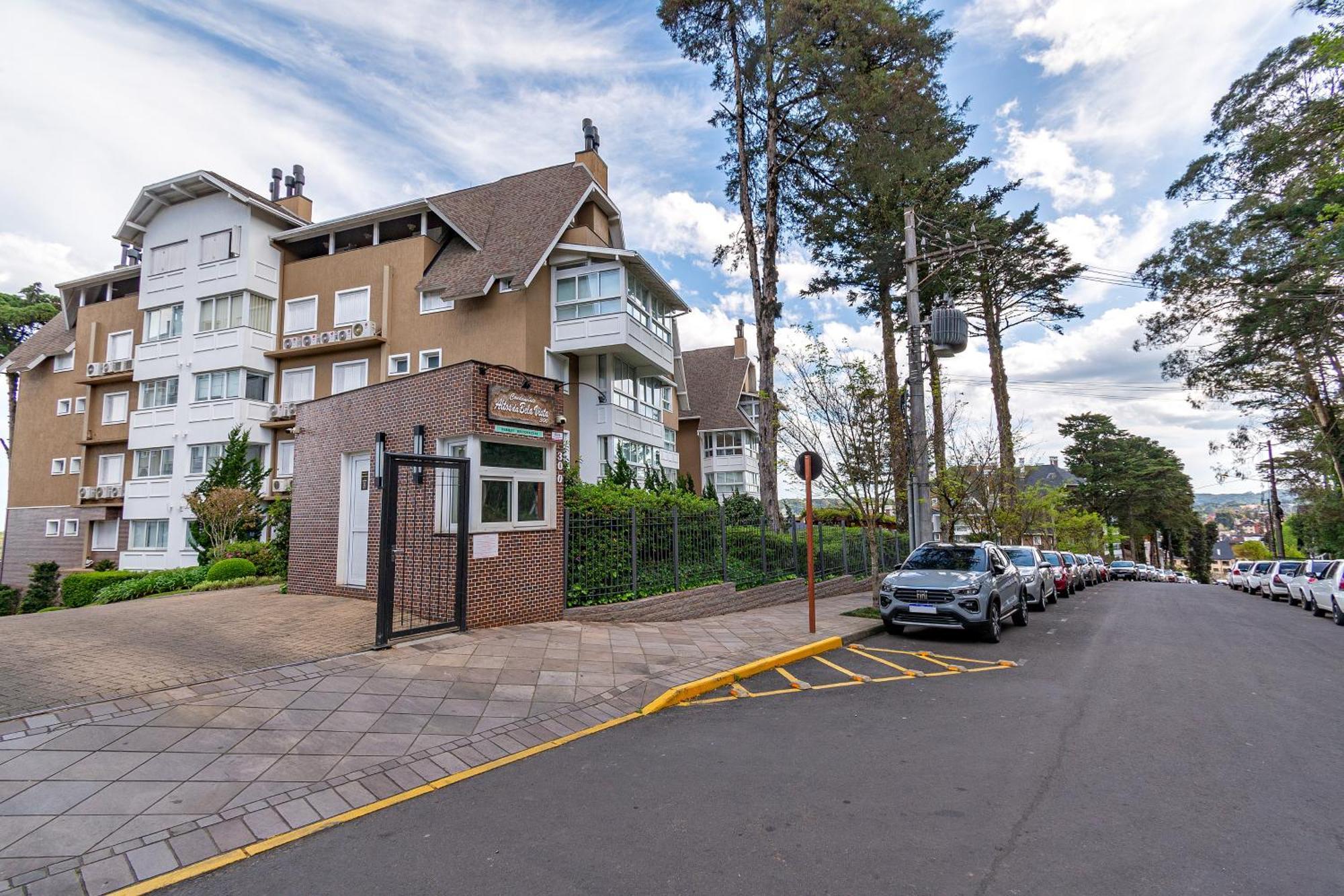 Luxuoso Apartamento Central Para 10 Pessoas Грамаду Экстерьер фото