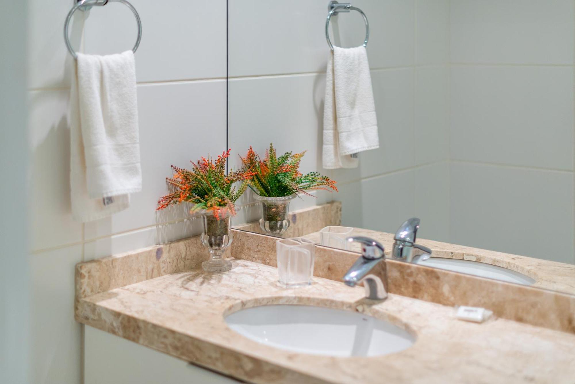 Luxuoso Apartamento Central Para 10 Pessoas Грамаду Экстерьер фото